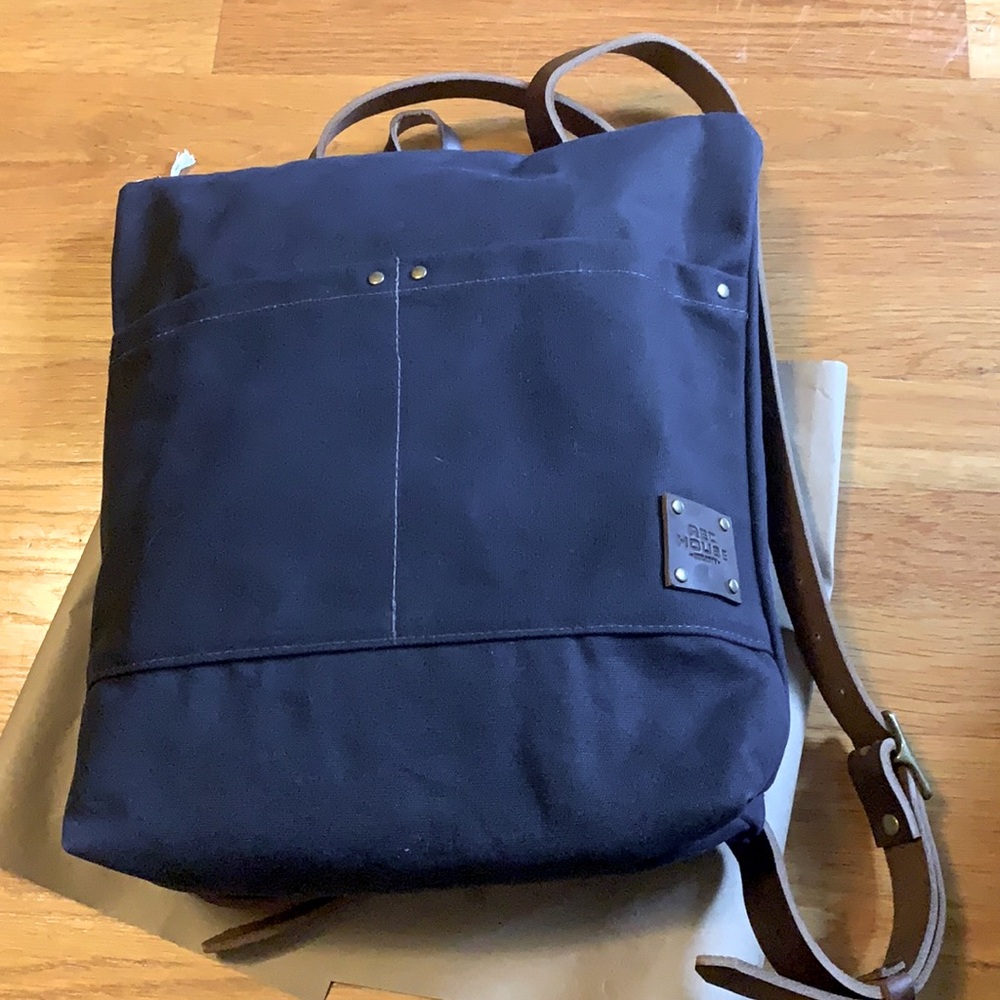 Redhouse VT daypack navy new with tags